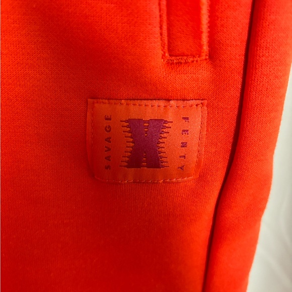 🔥NWT Savage+Fenty oversized joggers - Picture 3 of 14